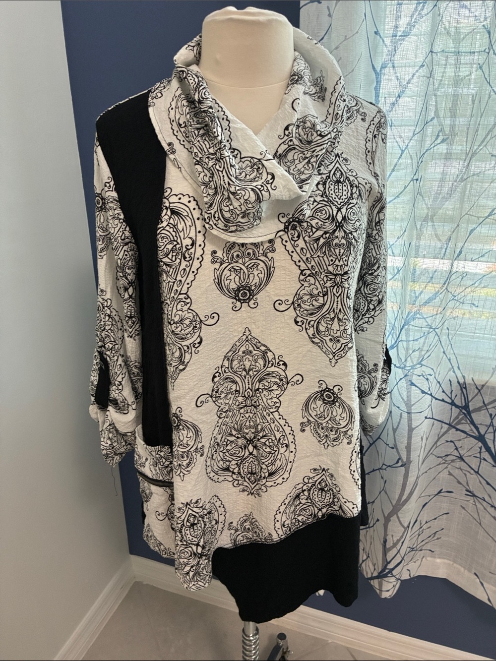 Ali Miles Black & White Paisley Cowl Neck Tunic
